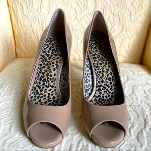 Jessica Simpson Saras Nude Peeptoe Heel 7.5